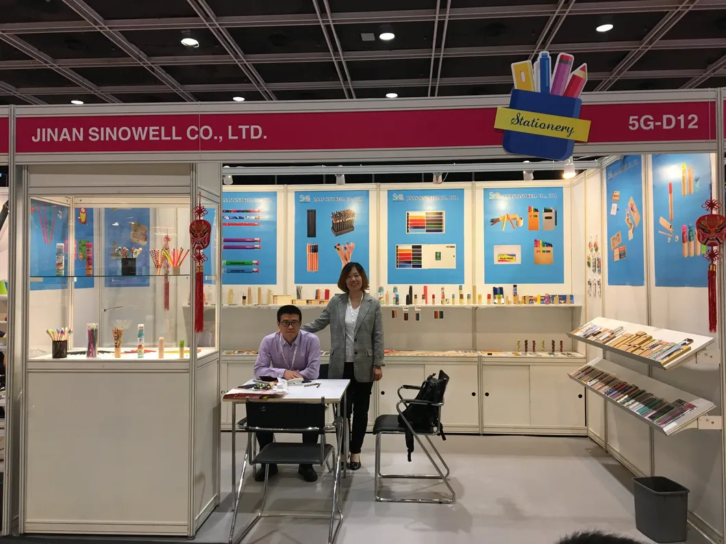 Kid′s Stationery Safety Drawing High Quality Round Shape Non-Toxic 6 Colors Premium Wax Crayon